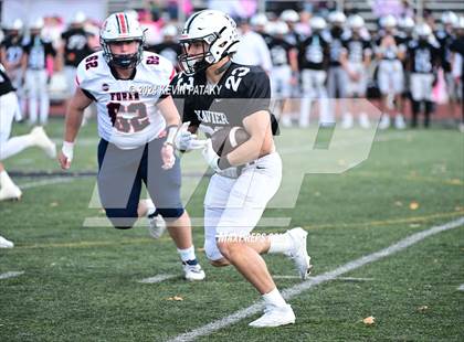 Thumbnail 1 in Foran @ Xavier photogallery.