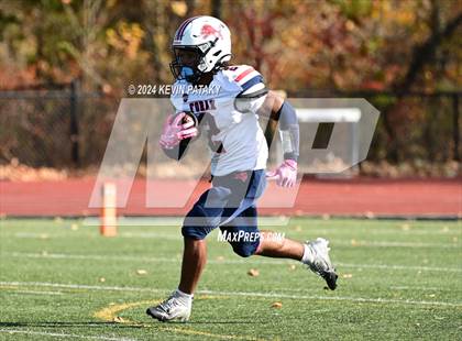 Thumbnail 2 in Foran @ Xavier photogallery.