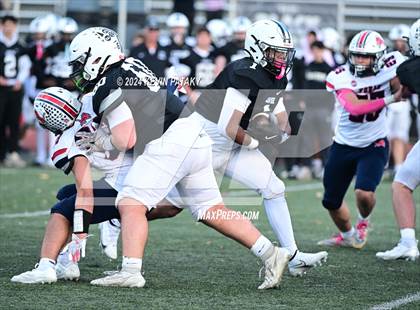 Thumbnail 2 in Foran @ Xavier photogallery.