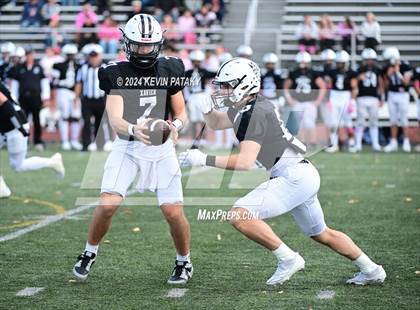 Thumbnail 3 in Foran @ Xavier photogallery.