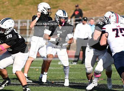 Thumbnail 3 in Foran @ Xavier photogallery.