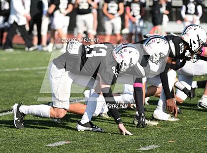 Thumbnail 3 in Foran @ Xavier photogallery.