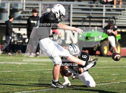 Thumbnail 2 in Foran @ Xavier photogallery.