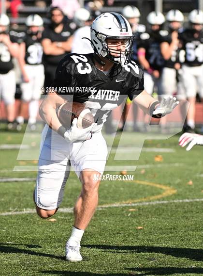 Thumbnail 2 in Foran @ Xavier photogallery.