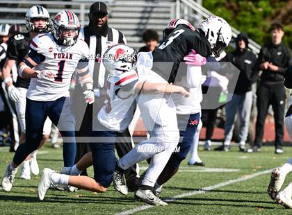 Thumbnail 3 in Foran @ Xavier photogallery.