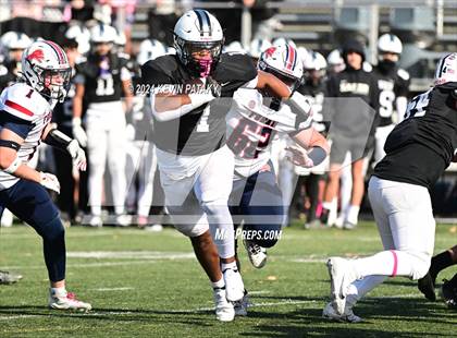 Thumbnail 3 in Foran @ Xavier photogallery.