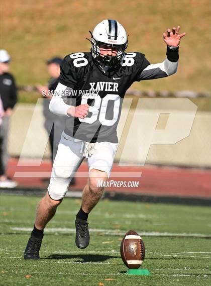 Thumbnail 3 in Foran @ Xavier photogallery.