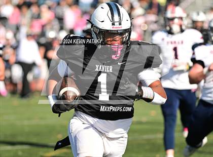 Thumbnail 2 in Foran @ Xavier photogallery.