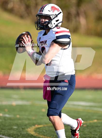 Thumbnail 1 in Foran @ Xavier photogallery.