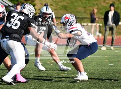 Thumbnail 3 in Foran @ Xavier photogallery.