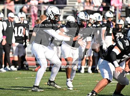 Thumbnail 3 in Foran @ Xavier photogallery.