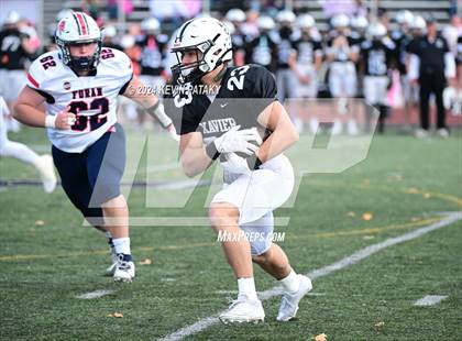 Thumbnail 2 in Foran @ Xavier photogallery.