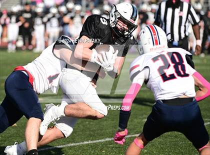 Thumbnail 3 in Foran @ Xavier photogallery.