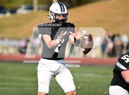 Thumbnail 3 in Foran @ Xavier photogallery.