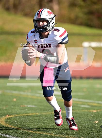 Thumbnail 1 in Foran @ Xavier photogallery.