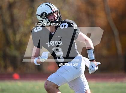 Thumbnail 3 in Foran @ Xavier photogallery.