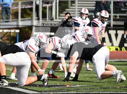 Thumbnail 2 in Foran @ Xavier photogallery.
