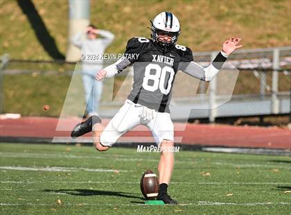 Thumbnail 3 in Foran @ Xavier photogallery.