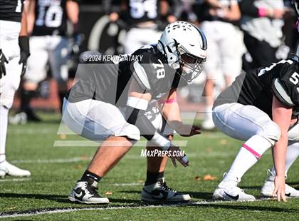 Thumbnail 2 in Foran @ Xavier photogallery.