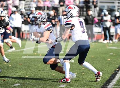 Thumbnail 2 in Foran @ Xavier photogallery.