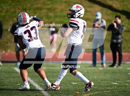 Thumbnail 1 in Foran @ Xavier photogallery.