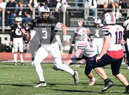 Thumbnail 3 in Foran @ Xavier photogallery.