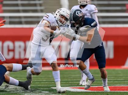 Thumbnail 2 in Corner Canyon vs. Lone Peak (UHSAA 6A Final) photogallery.