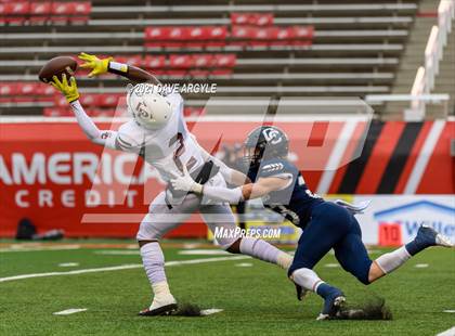 Thumbnail 3 in Corner Canyon vs. Lone Peak (UHSAA 6A Final) photogallery.