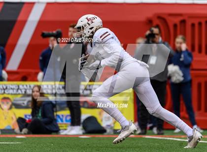 Thumbnail 2 in Corner Canyon vs. Lone Peak (UHSAA 6A Final) photogallery.