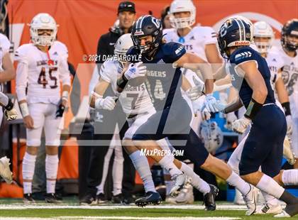 Thumbnail 2 in Corner Canyon vs. Lone Peak (UHSAA 6A Final) photogallery.