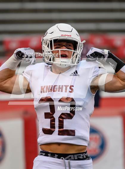Thumbnail 1 in Corner Canyon vs. Lone Peak (UHSAA 6A Final) photogallery.