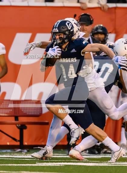 Thumbnail 3 in Corner Canyon vs. Lone Peak (UHSAA 6A Final) photogallery.