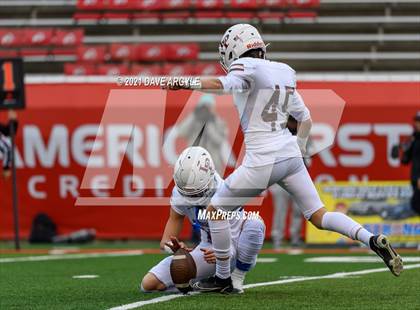 Thumbnail 3 in Corner Canyon vs. Lone Peak (UHSAA 6A Final) photogallery.