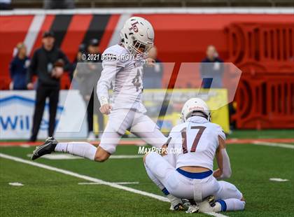 Thumbnail 3 in Corner Canyon vs. Lone Peak (UHSAA 6A Final) photogallery.