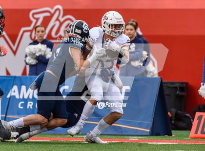 Thumbnail 2 in Corner Canyon vs. Lone Peak (UHSAA 6A Final) photogallery.