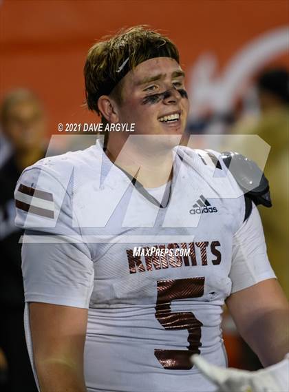 Thumbnail 1 in Corner Canyon vs. Lone Peak (UHSAA 6A Final) photogallery.