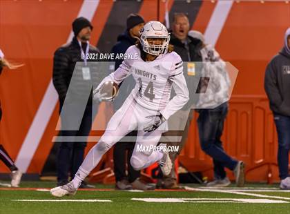 Thumbnail 1 in Corner Canyon vs. Lone Peak (UHSAA 6A Final) photogallery.