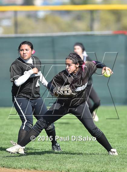 Thumbnail 3 in Chaparral vs. Pomona photogallery.