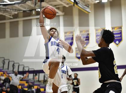 Thumbnail 3 in Brooks vs Madison Academy (Bob Hambric Shootout) photogallery.