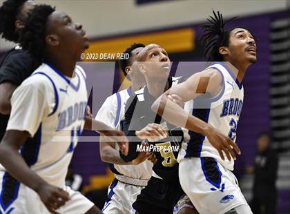 Thumbnail 3 in Brooks vs Madison Academy (Bob Hambric Shootout) photogallery.