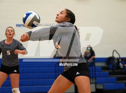 Thumbnail 1 in New Waverly @ Anderson-Shiro photogallery.