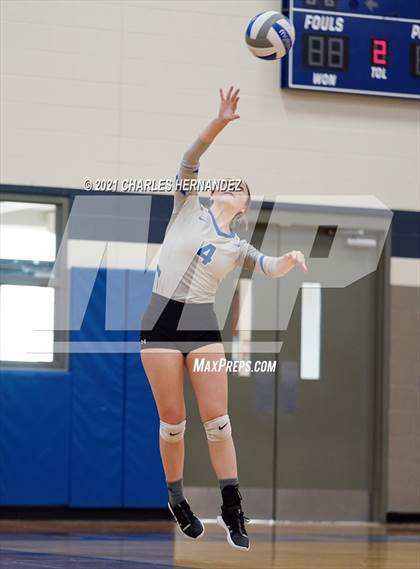 Thumbnail 1 in New Waverly @ Anderson-Shiro photogallery.