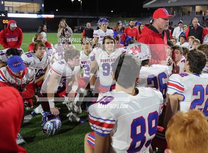Thumbnail 3 in Westlake vs Beuamont West Brook (UIL 6A Semifinal Playoff) photogallery.