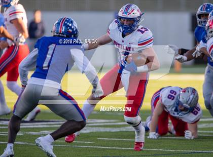Thumbnail 2 in Westlake vs Beuamont West Brook (UIL 6A Semifinal Playoff) photogallery.