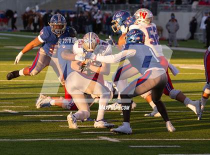 Thumbnail 3 in Westlake vs Beuamont West Brook (UIL 6A Semifinal Playoff) photogallery.
