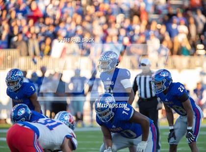 Thumbnail 3 in Westlake vs Beuamont West Brook (UIL 6A Semifinal Playoff) photogallery.