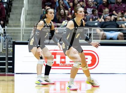 Thumbnail 3 in Iola vs. Crawford (UIL 2A D2 Volleyball Final) photogallery.