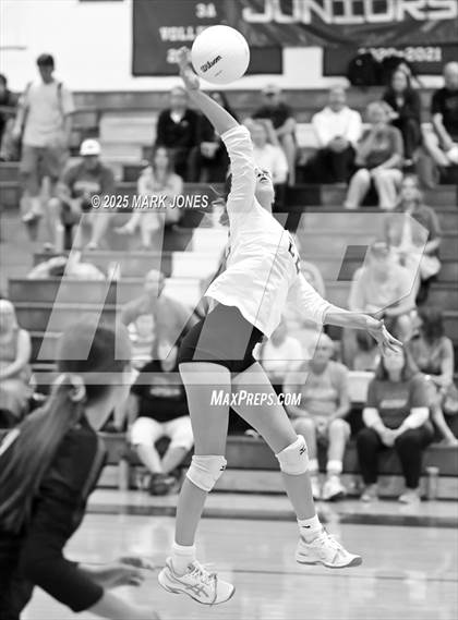 Thumbnail 1 in JV: Northwest Christian vs. Gilbert Christian photogallery.
