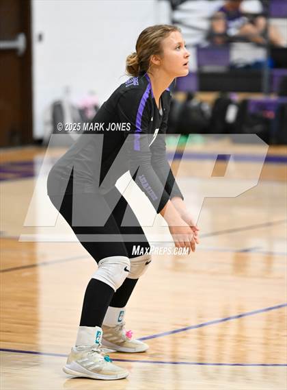 Thumbnail 3 in JV: Northwest Christian vs. Gilbert Christian photogallery.