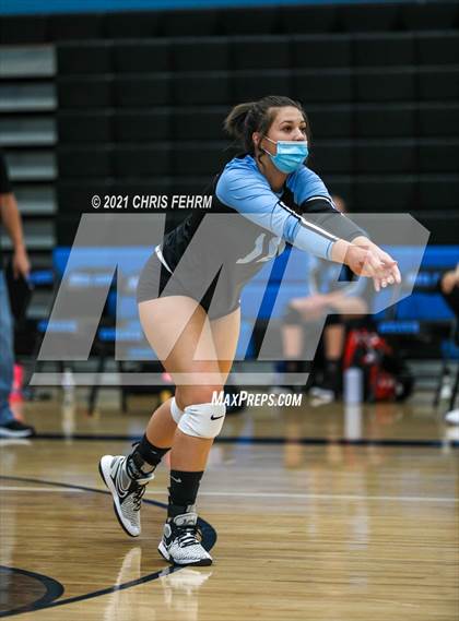 Thumbnail 1 in Cheyenne Mountain @ Vista Ridge photogallery.